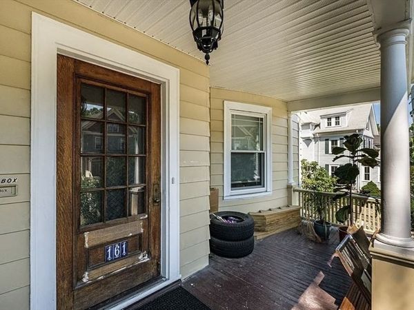 161 Walnut St, Unit 1, Newton, MA 02460
