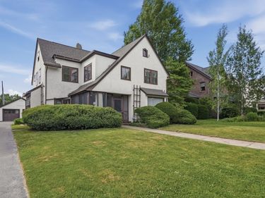 38 Oxford Street, Springfield, MA 01108