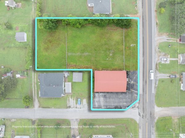 1409 11th St, Sheffield, AL 35660