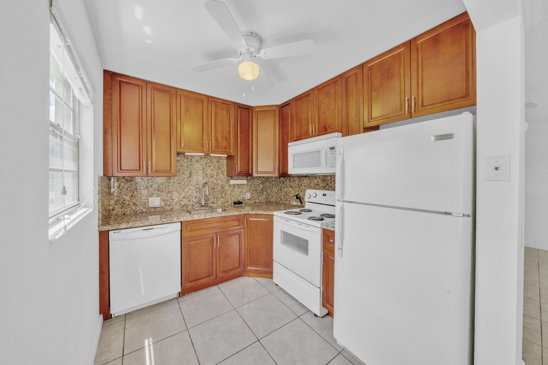 169 Suffolk E, Boca Raton, FL 33434 Photo