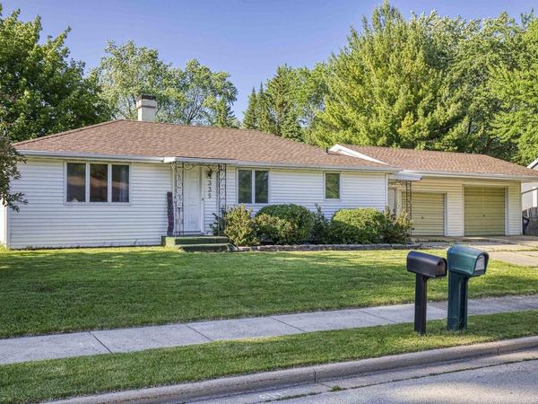 335 FRONT STREET, Pulaski, WI 54162
