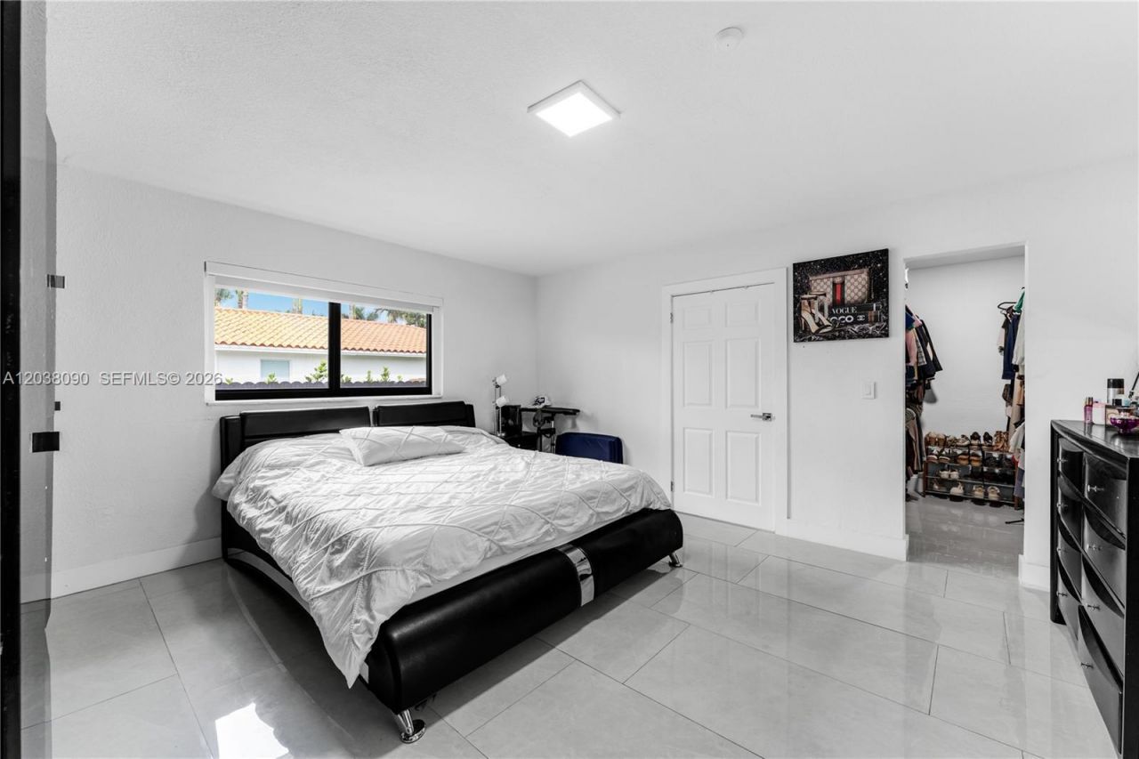 551 SW 127th Ave , Miami, FL 33184 Photo