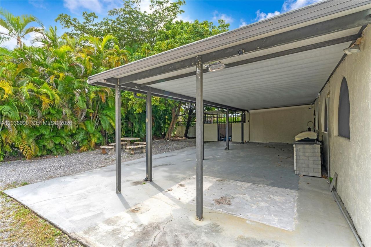 551 SW 127th Ave , Miami, FL 33184 Photo