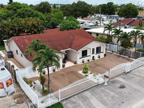 10532 NW 30th Ave. , Miami, FL 33147