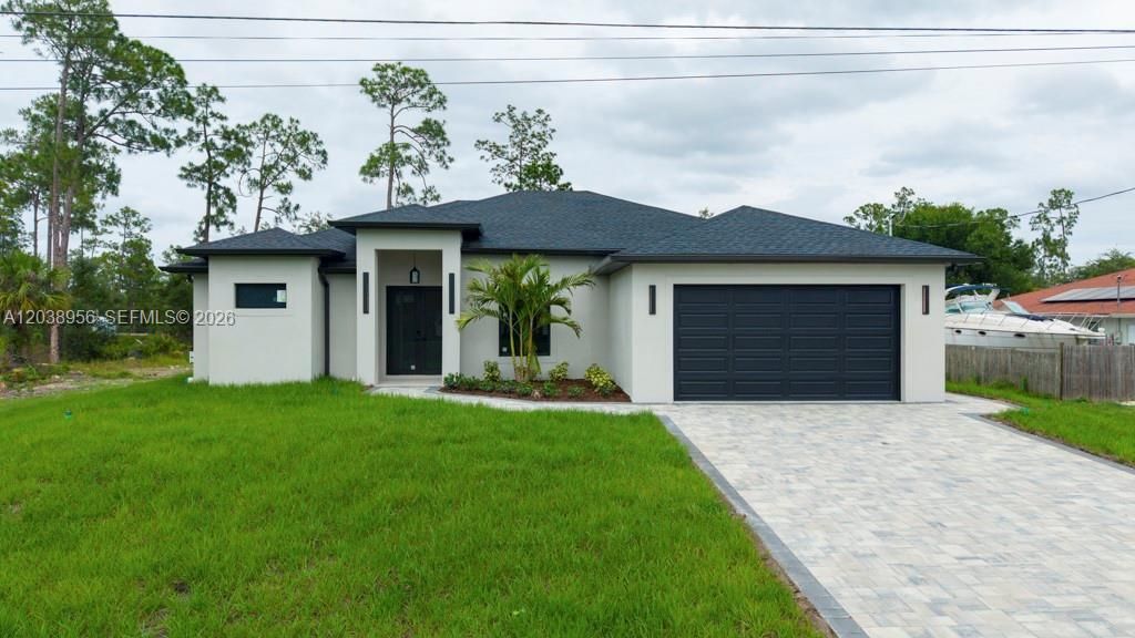 814 Calyton Ave , Lehigh Acres, FL 33972 Photo