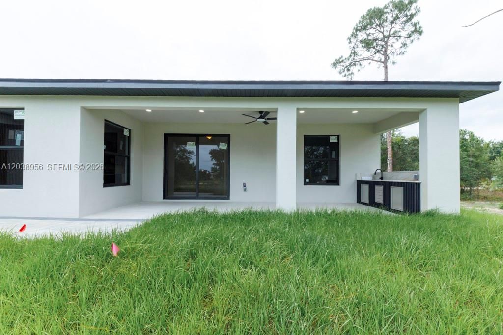 814 Calyton Ave , Lehigh Acres, FL 33972 Photo