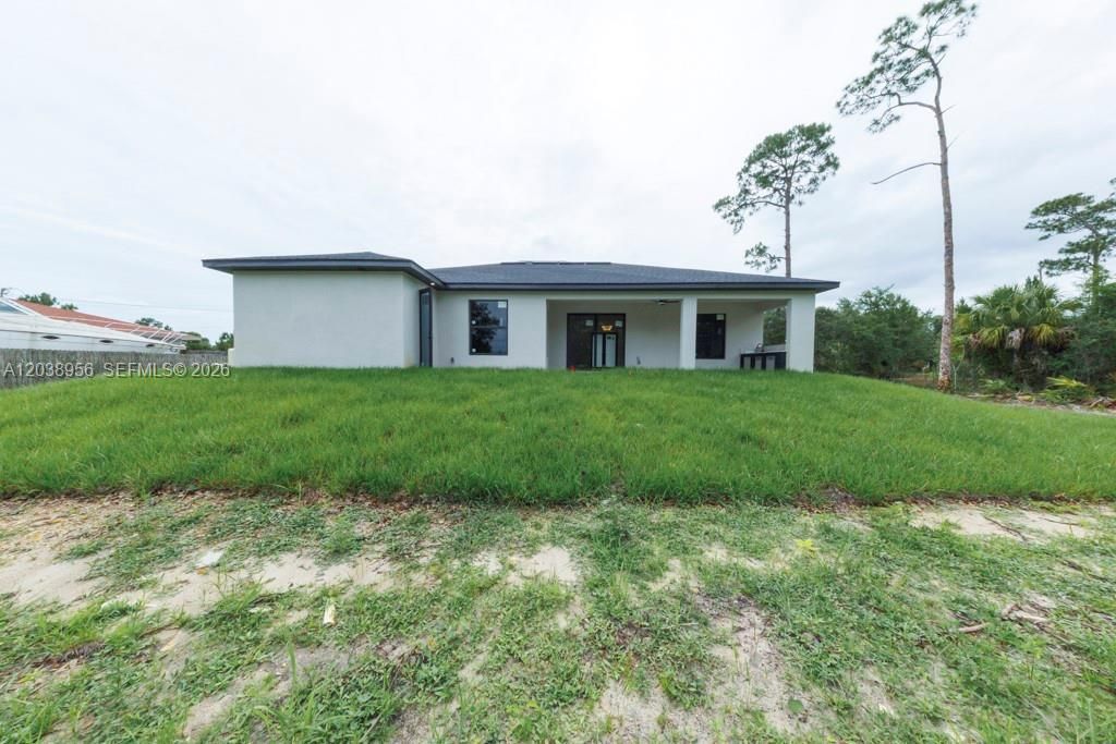814 Calyton Ave , Lehigh Acres, FL 33972 Photo