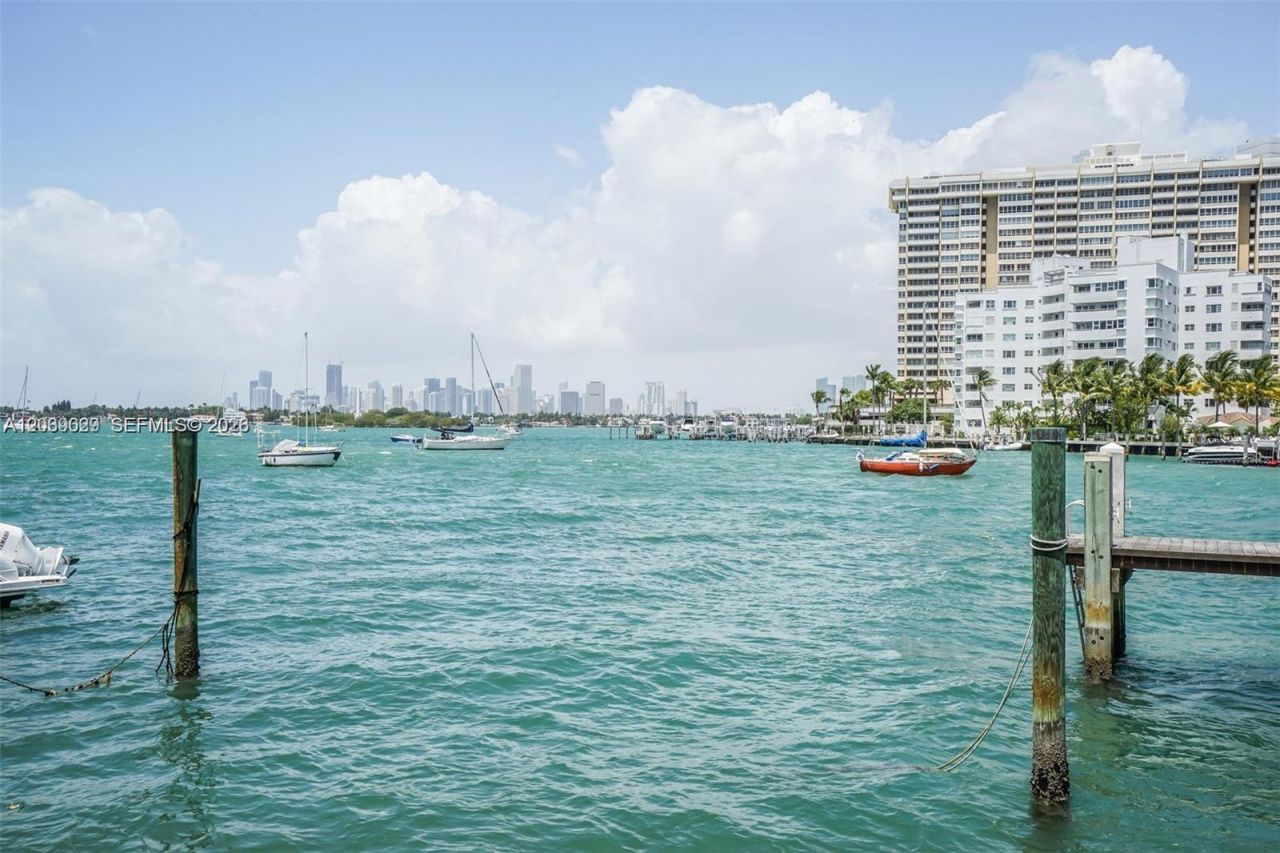 1445 16th St, Unit 1103, Miami Beach, FL 33139 Photo