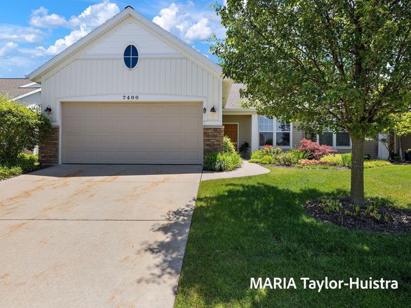 7400 Watermark Drive, Allendale, MI 49401