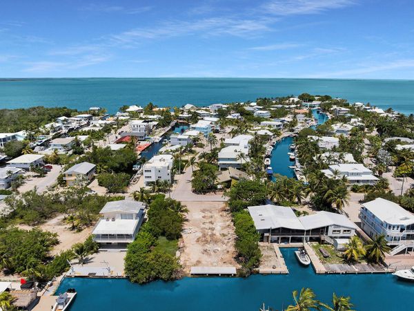 5 Stillwright Way, KEY LARGO, FL 33037