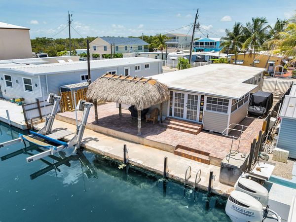 224 W 1st Court, KEY LARGO, FL 33037
