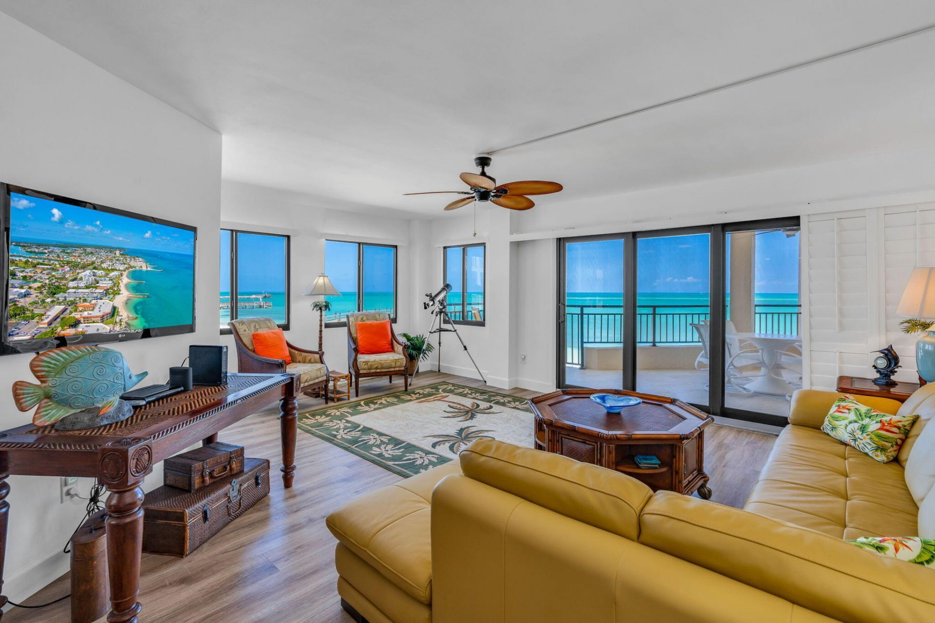1001 W Ocean Drive, Unit 1-202, Key Colony, FL 33051 Photo