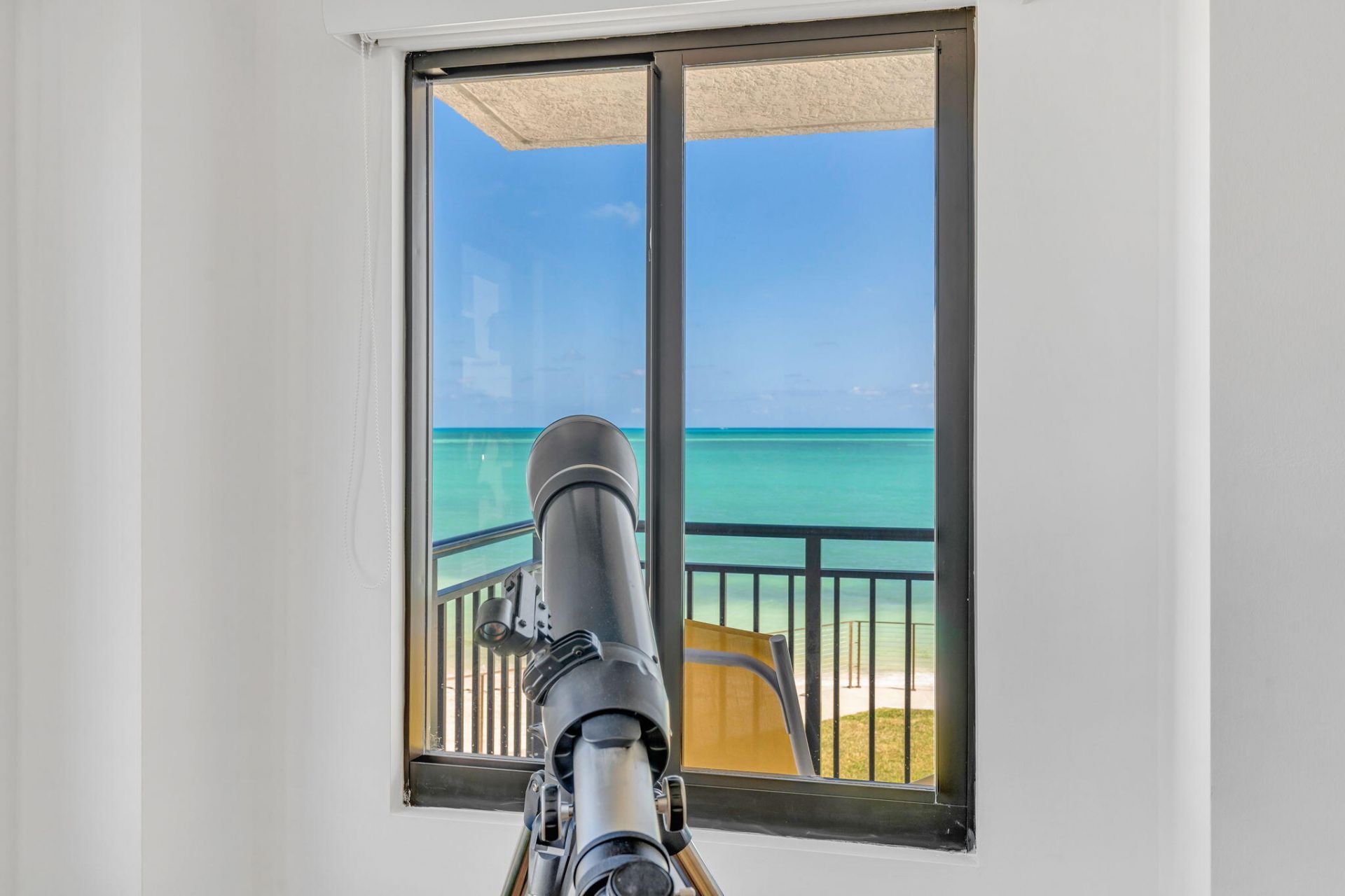 1001 W Ocean Drive, Unit 1-202, Key Colony, FL 33051 Photo