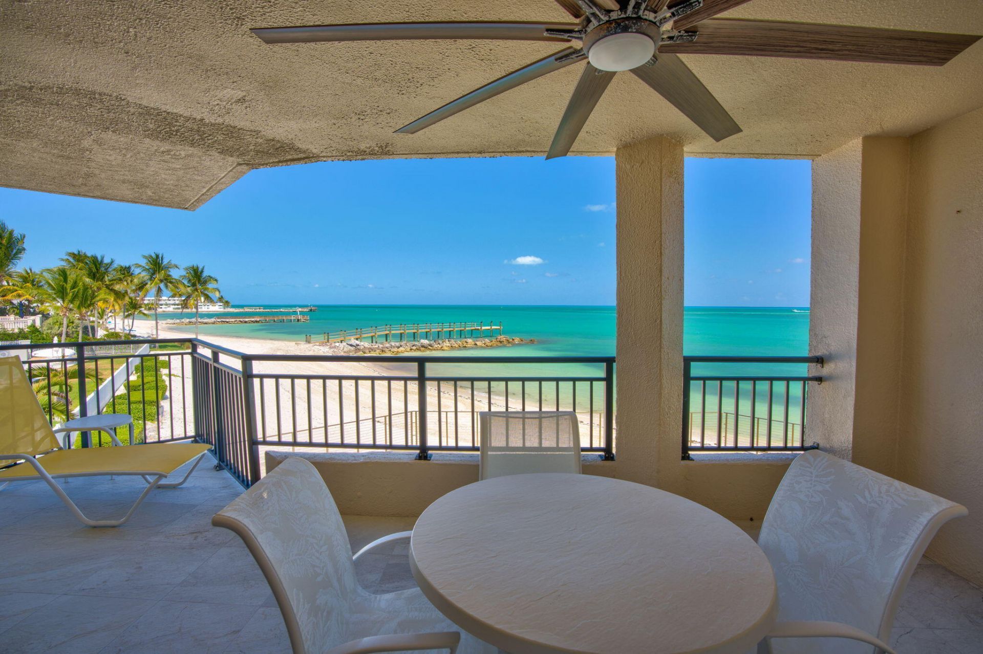 1001 W Ocean Drive, Unit 1-202, Key Colony, FL 33051 Photo
