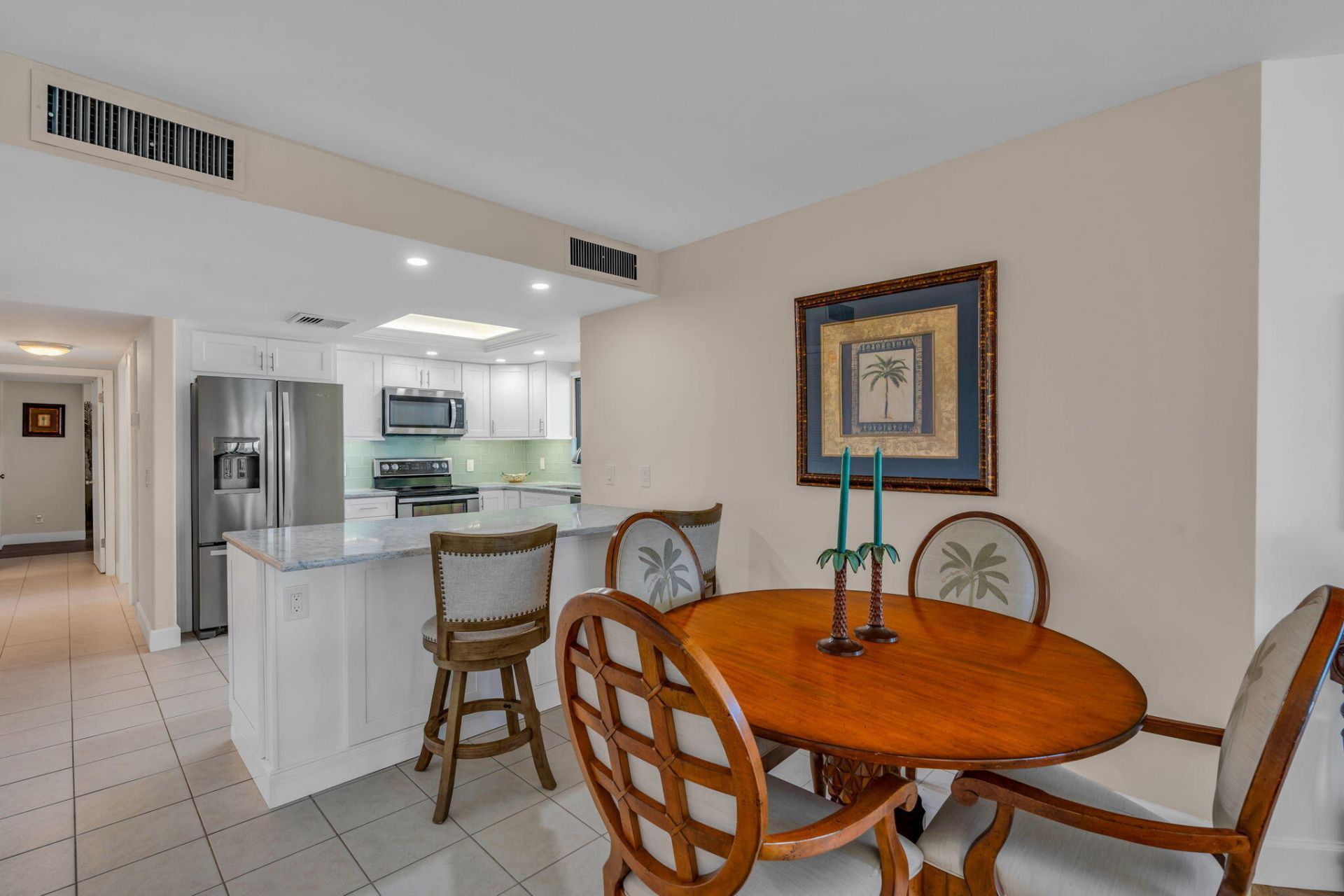 1001 W Ocean Drive, Unit 1-202, Key Colony, FL 33051 Photo
