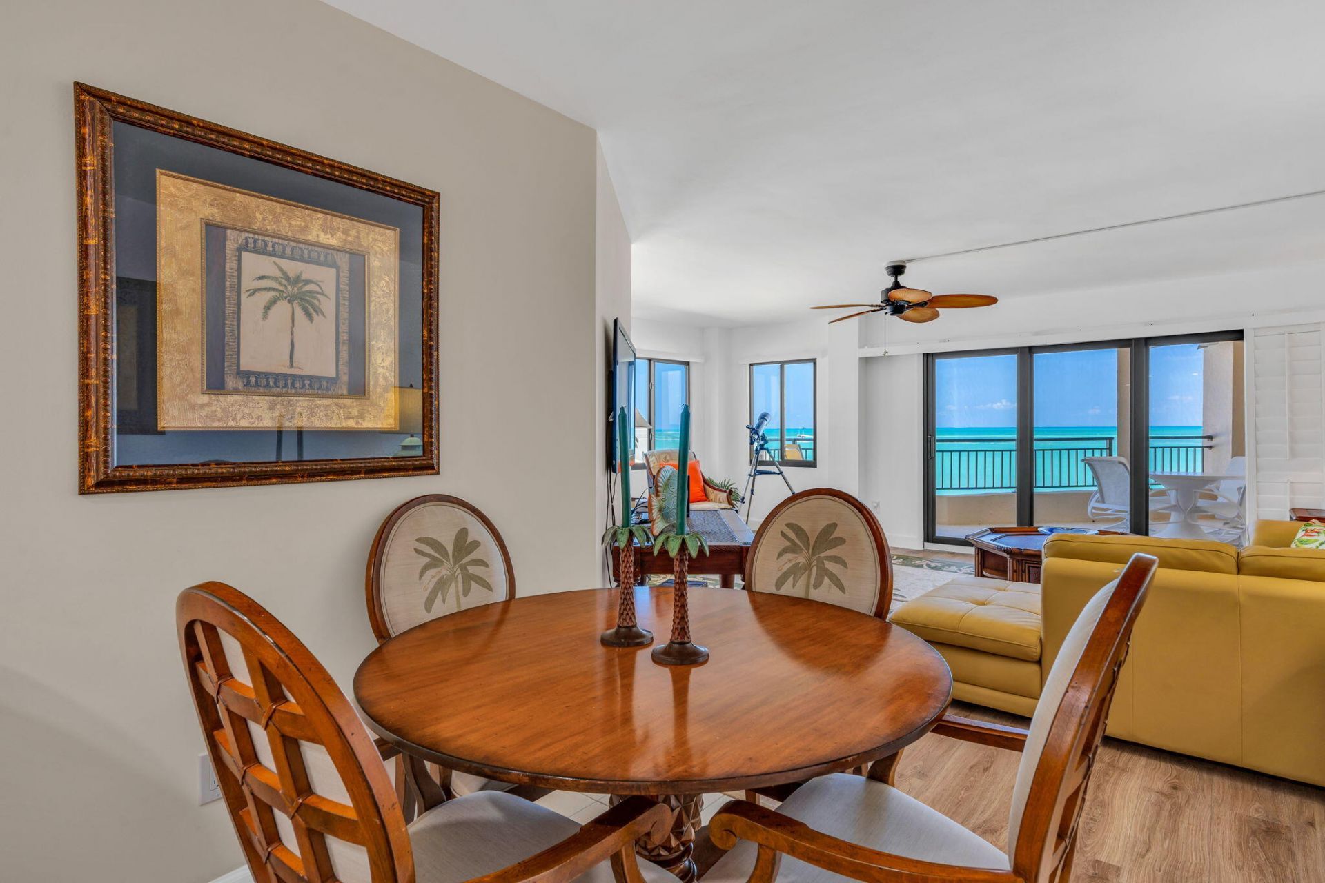1001 W Ocean Drive, Unit 1-202, Key Colony, FL 33051 Photo