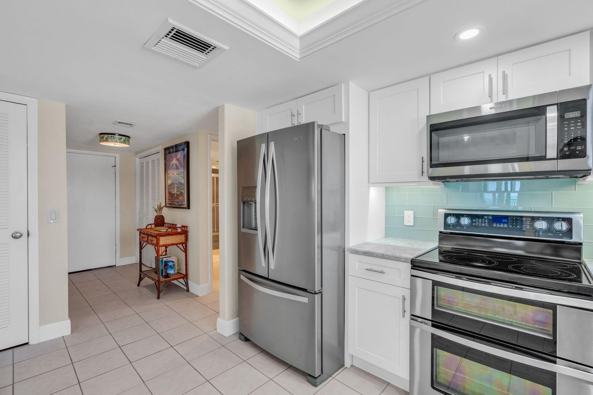 1001 W Ocean Drive, Unit 1-202, Key Colony, FL 33051 Photo