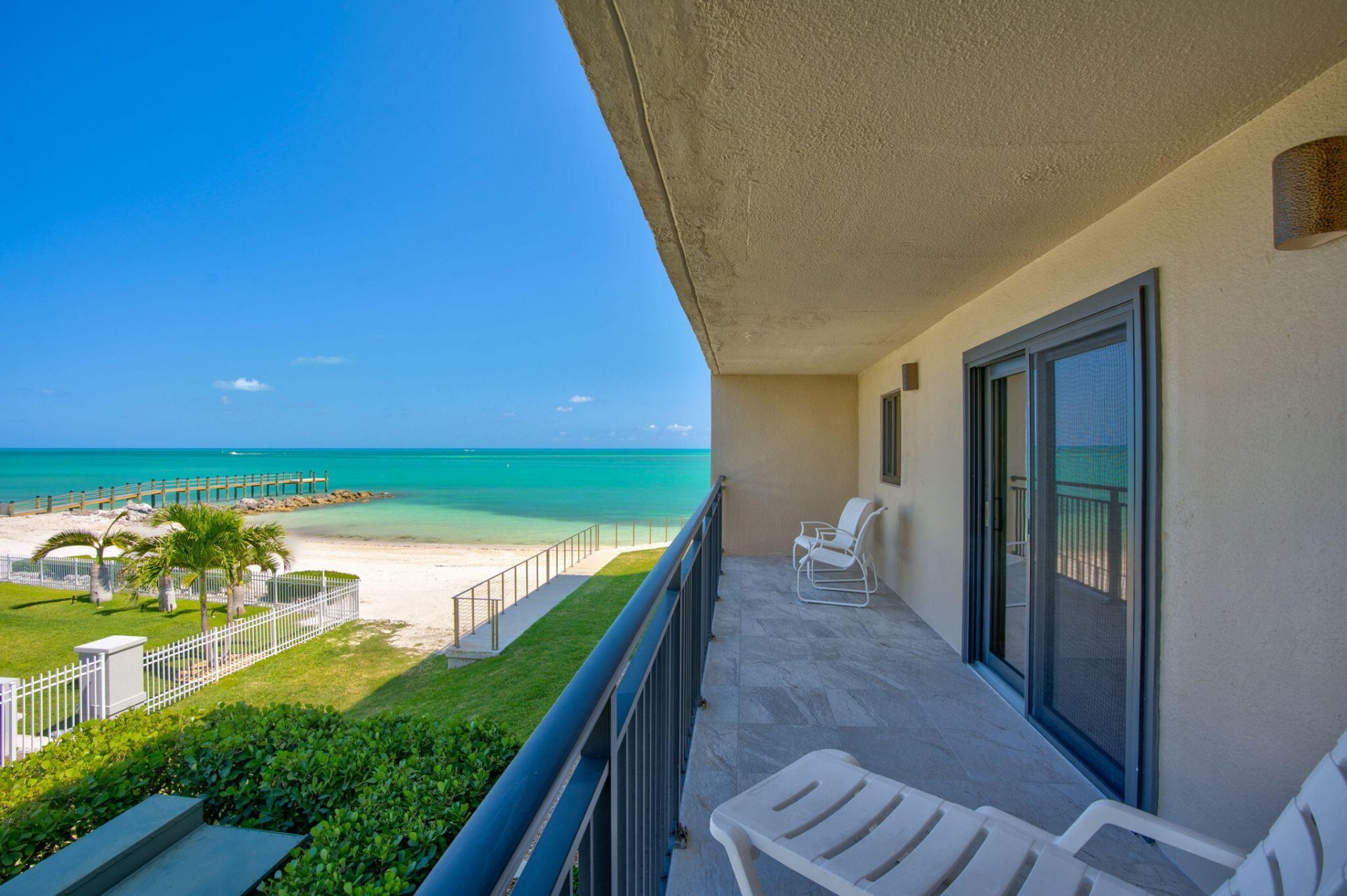 1001 W Ocean Drive, Unit 1-202, Key Colony, FL 33051 Photo
