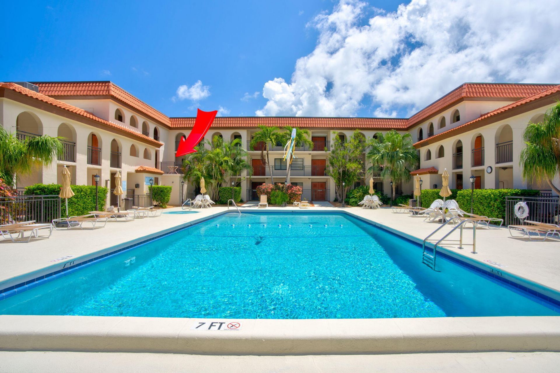 1001 W Ocean Drive, Unit 1-202, Key Colony, FL 33051 Photo
