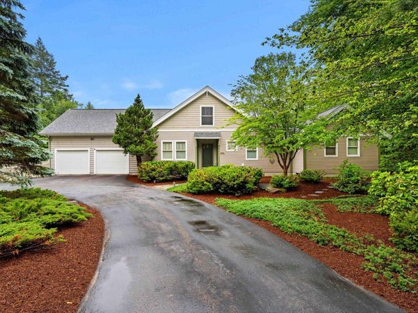 112 Pondview Road, Weare, NH 03281