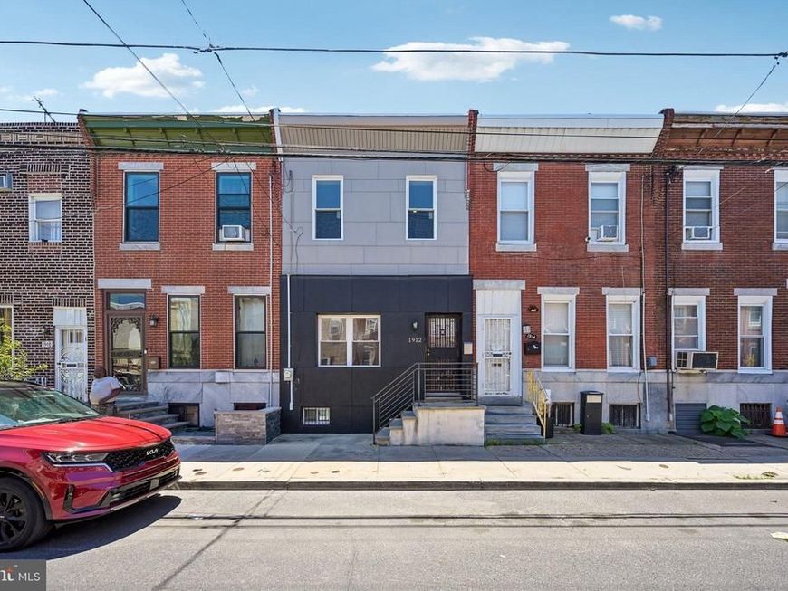 1912 Moore Street, Philadelphia, PA 19145 Main Photo