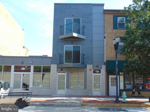219 MARKET STREET, CAMDEN, NJ 08102