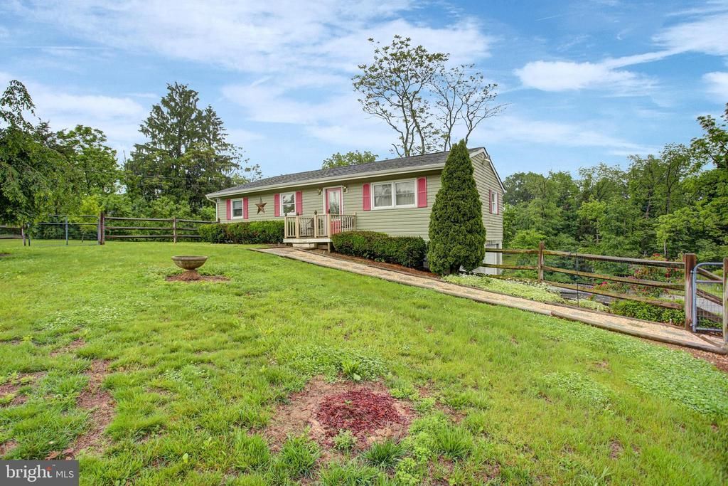 11540 Burkett Lane , Greencastle, PA 17225 Main Photo