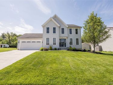 34 Pine Valley Court, Buffalo, NY 14224