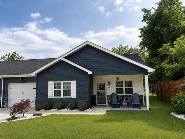 44 Crimson Way, Wheeling, WV 26003