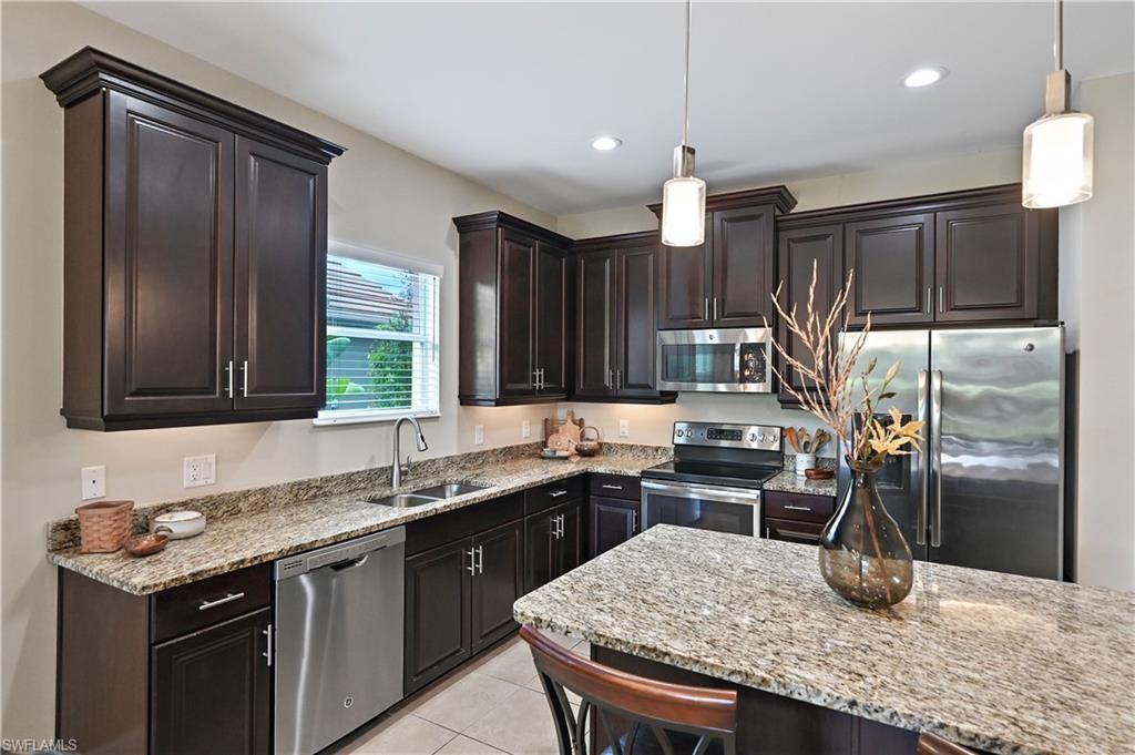 3571 Canopy Cir, Naples, FL 34120 Photo