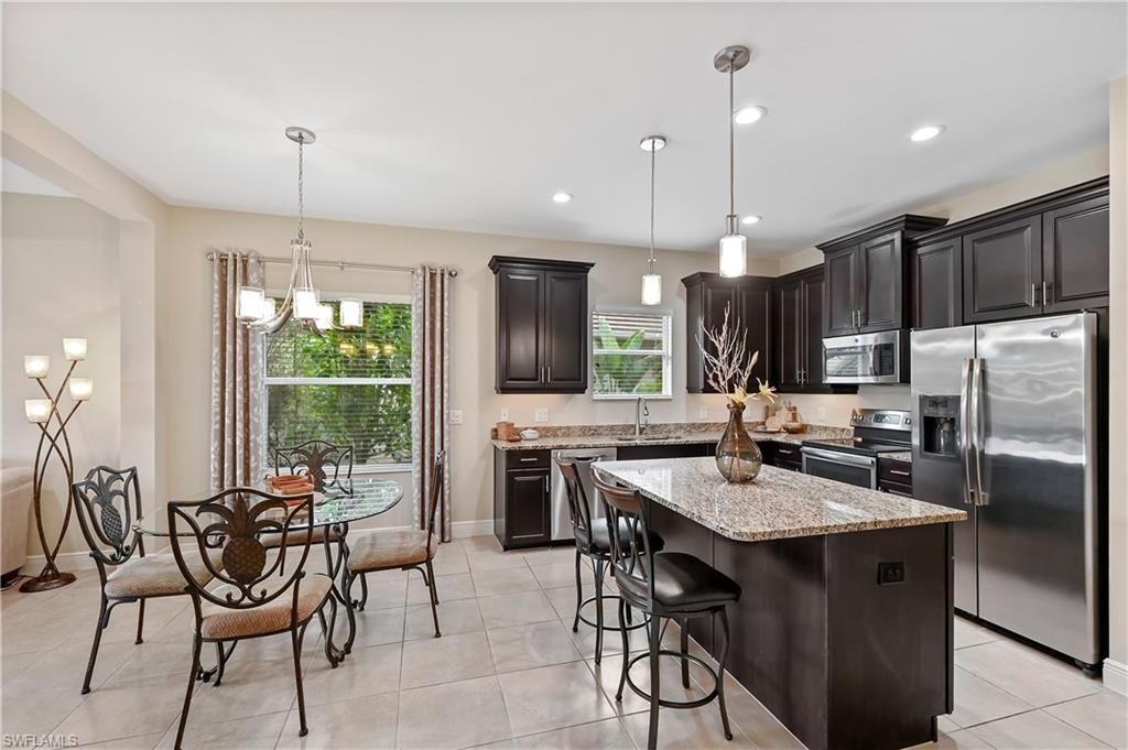 3571 Canopy Cir, Naples, FL 34120 Photo