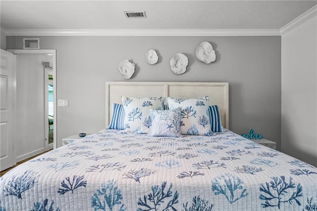 1513 Bermuda Rd, Marco Island, FL 34145 Photo