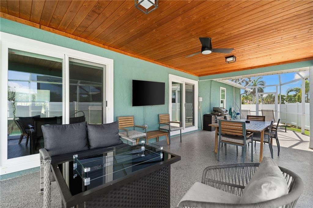 1513 Bermuda Rd, Marco Island, FL 34145 Photo