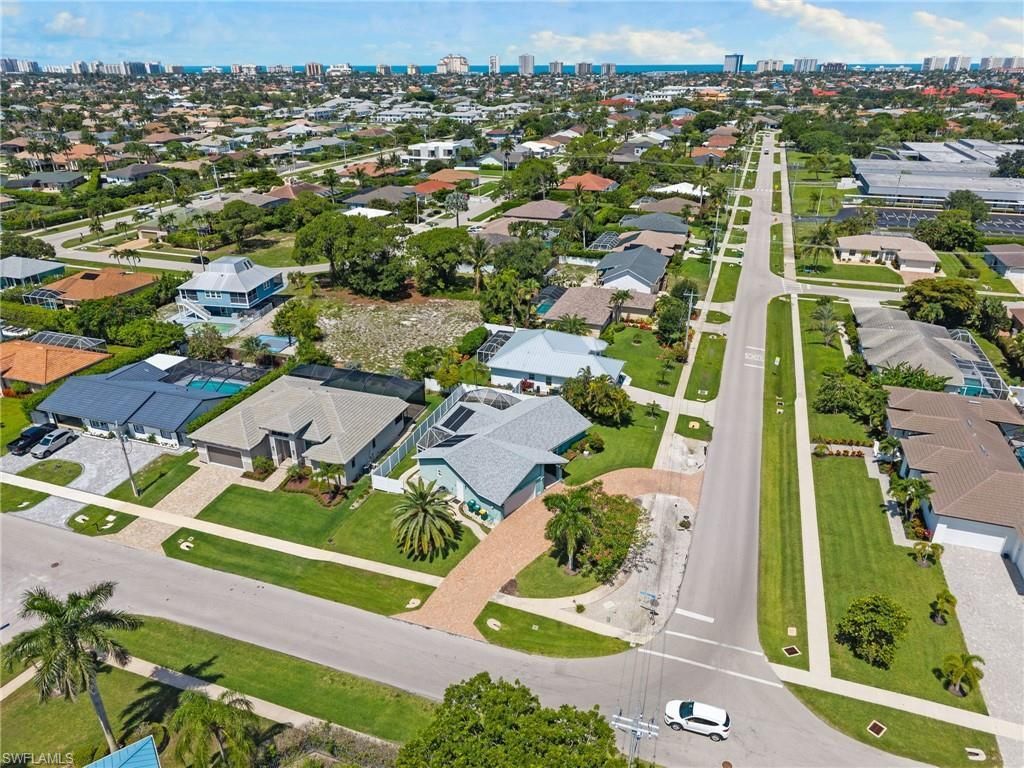1513 Bermuda Rd, Marco Island, FL 34145 Photo