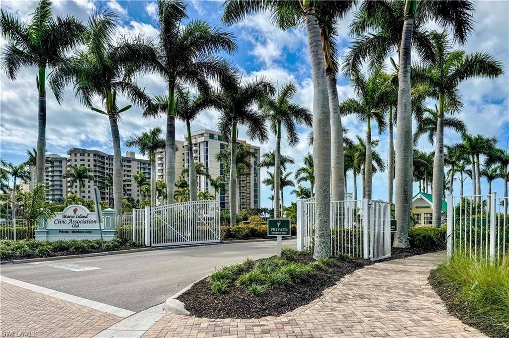 1513 Bermuda Rd, Marco Island, FL 34145 Photo