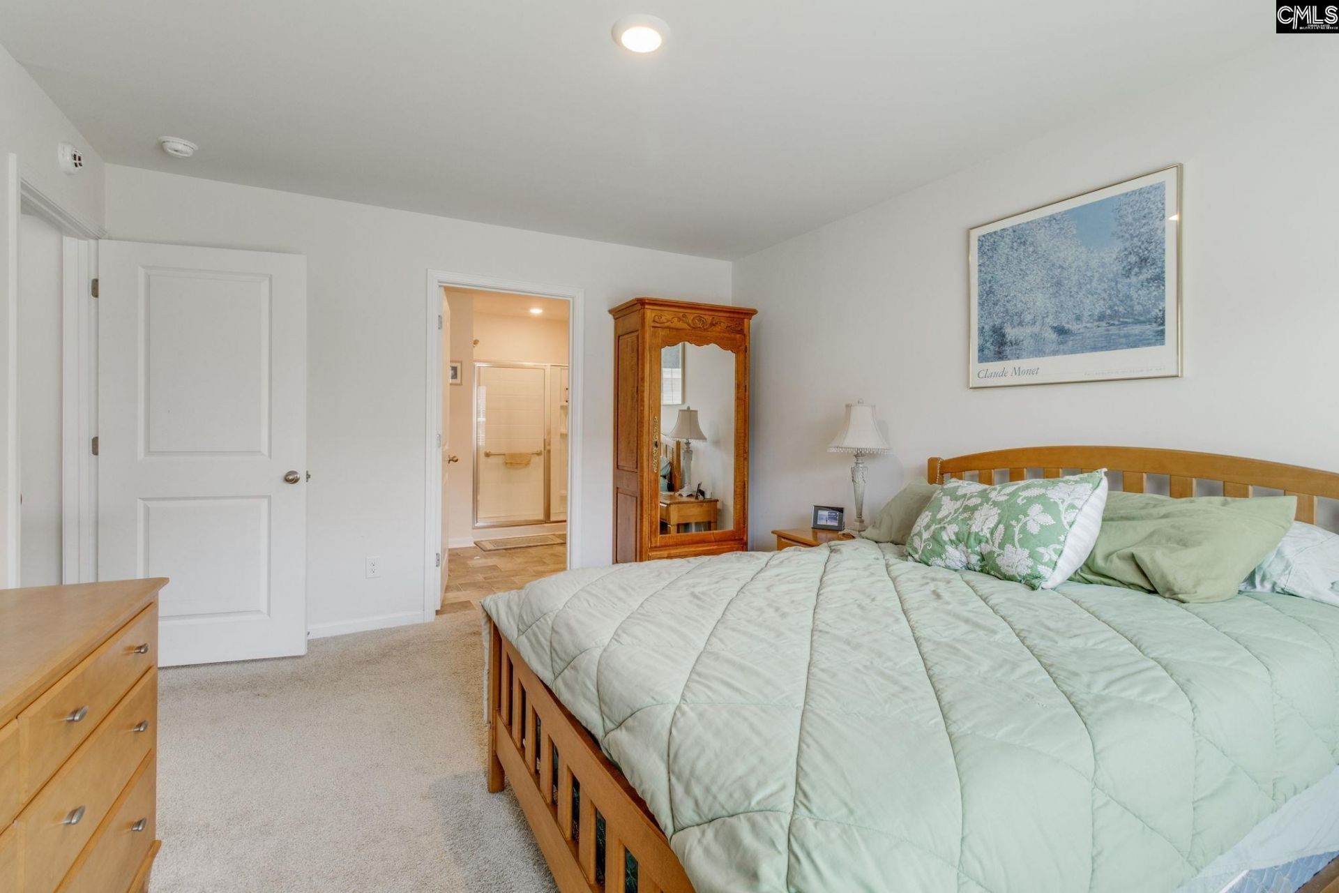 328 Sheila Silver Drive  Photo 15