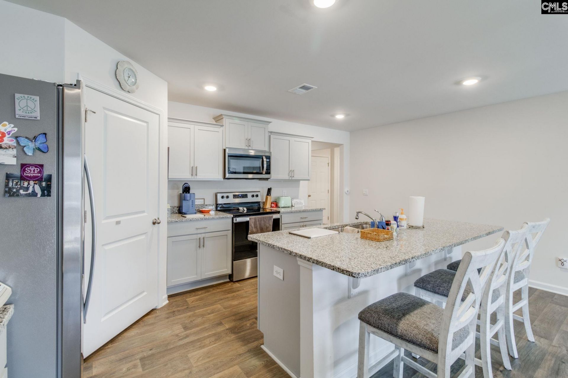 328 Sheila Silver Drive  Photo 8