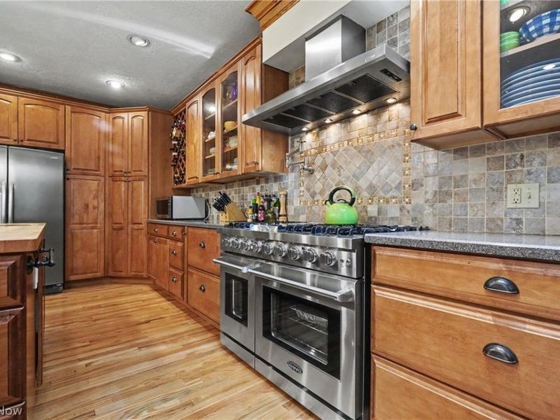 485 Overlook Drive , Kent, OH 44240 Photo 8
