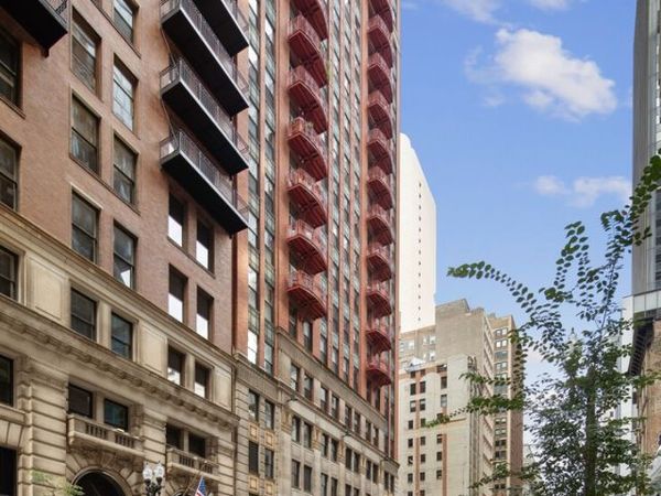 208 W Washington Street , Unit 1801, Chicago, IL 60606