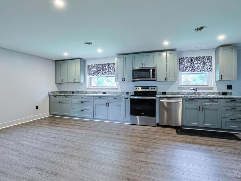 6712 Wilma Drive, Sharonville, OH 45241 Photo 9