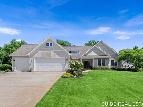 4873 Green Ridge Trail, Hamilton, MI 49419