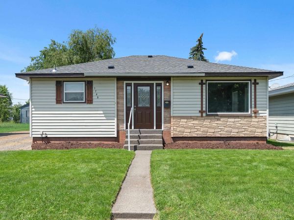 1743 N Altamont St, Spokane, WA 99207