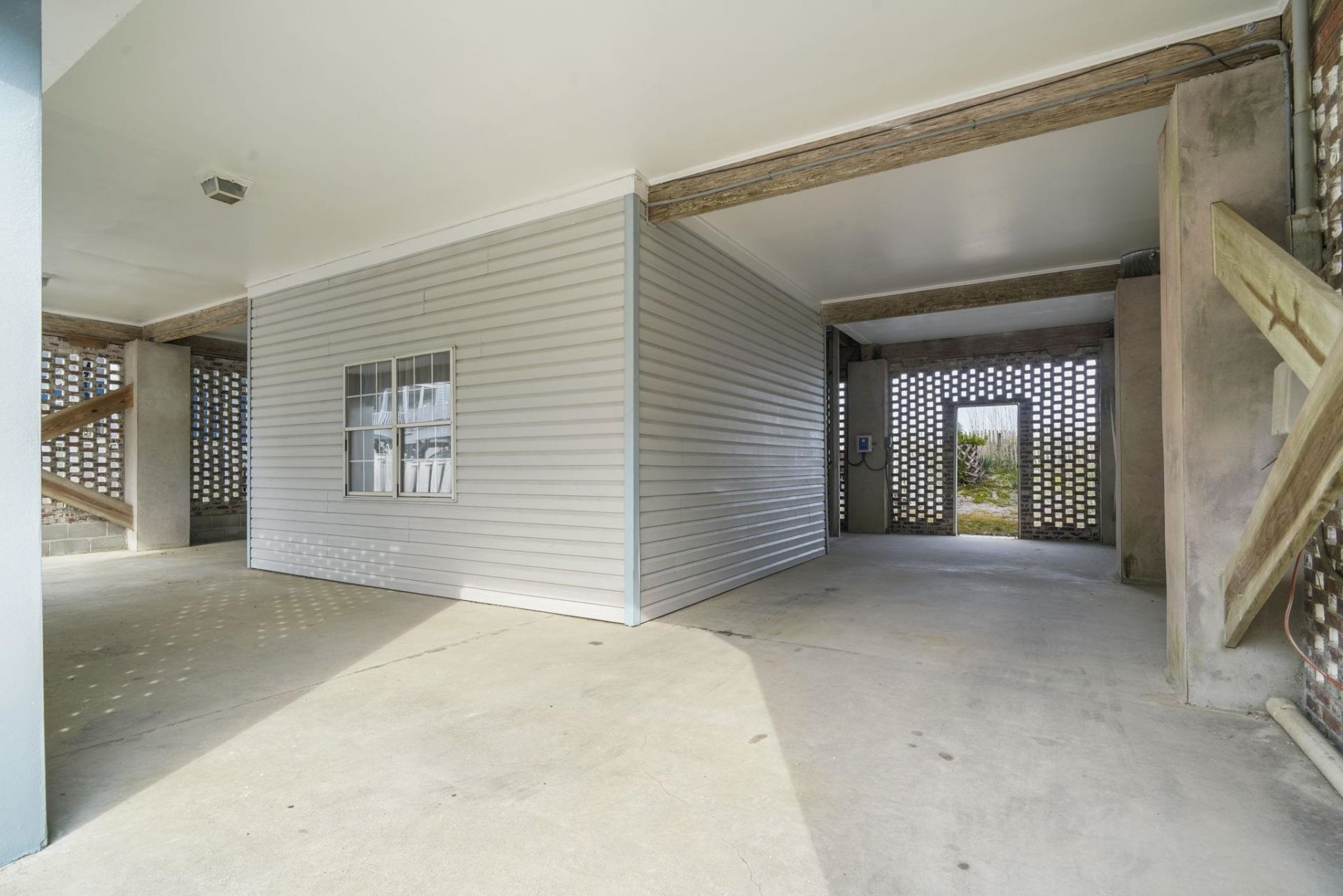 515 S Seaside Dr. Photo 37