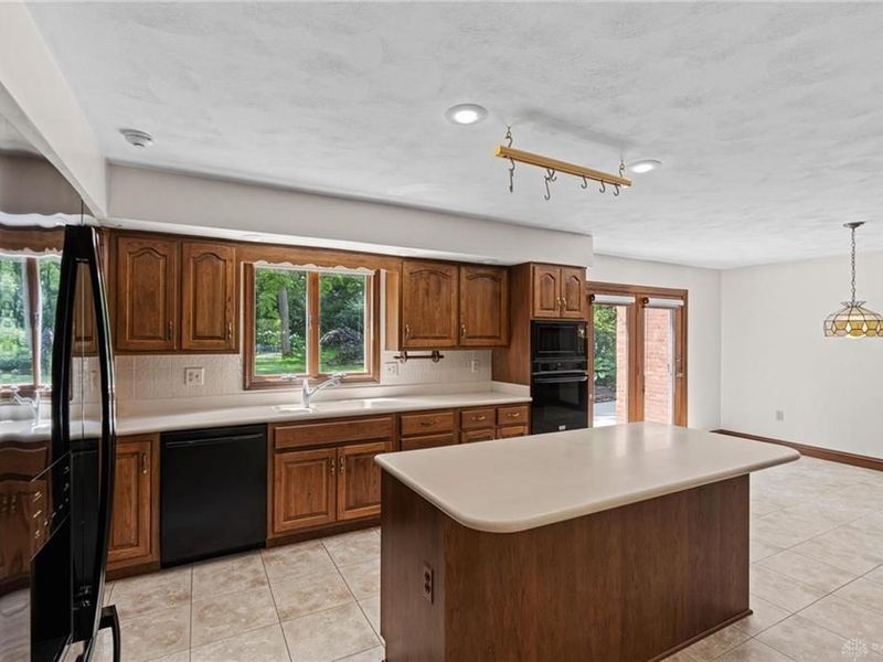 365 Twelve Oaks Trail, Beavercreek, OH 45434 Photo 19