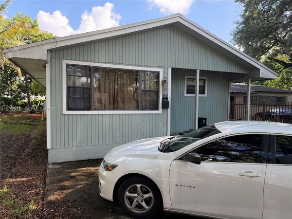 1885 NW 113th Ter , Miami, FL 33167