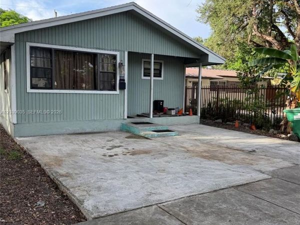 1885 NW 113th Ter , Miami, FL 33167