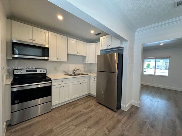 1737 Liberty St , Unit 10, Hollywood, FL 33020