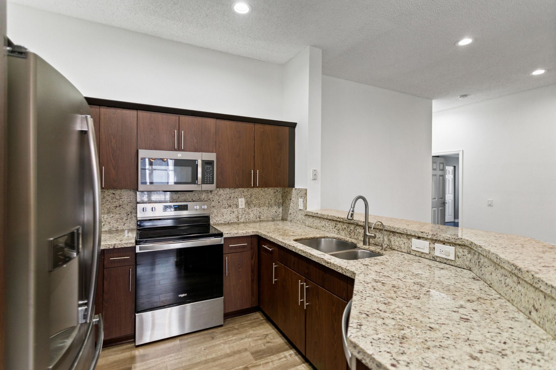 1071 Bluewood Terrace, Weston, FL 33327 Photo