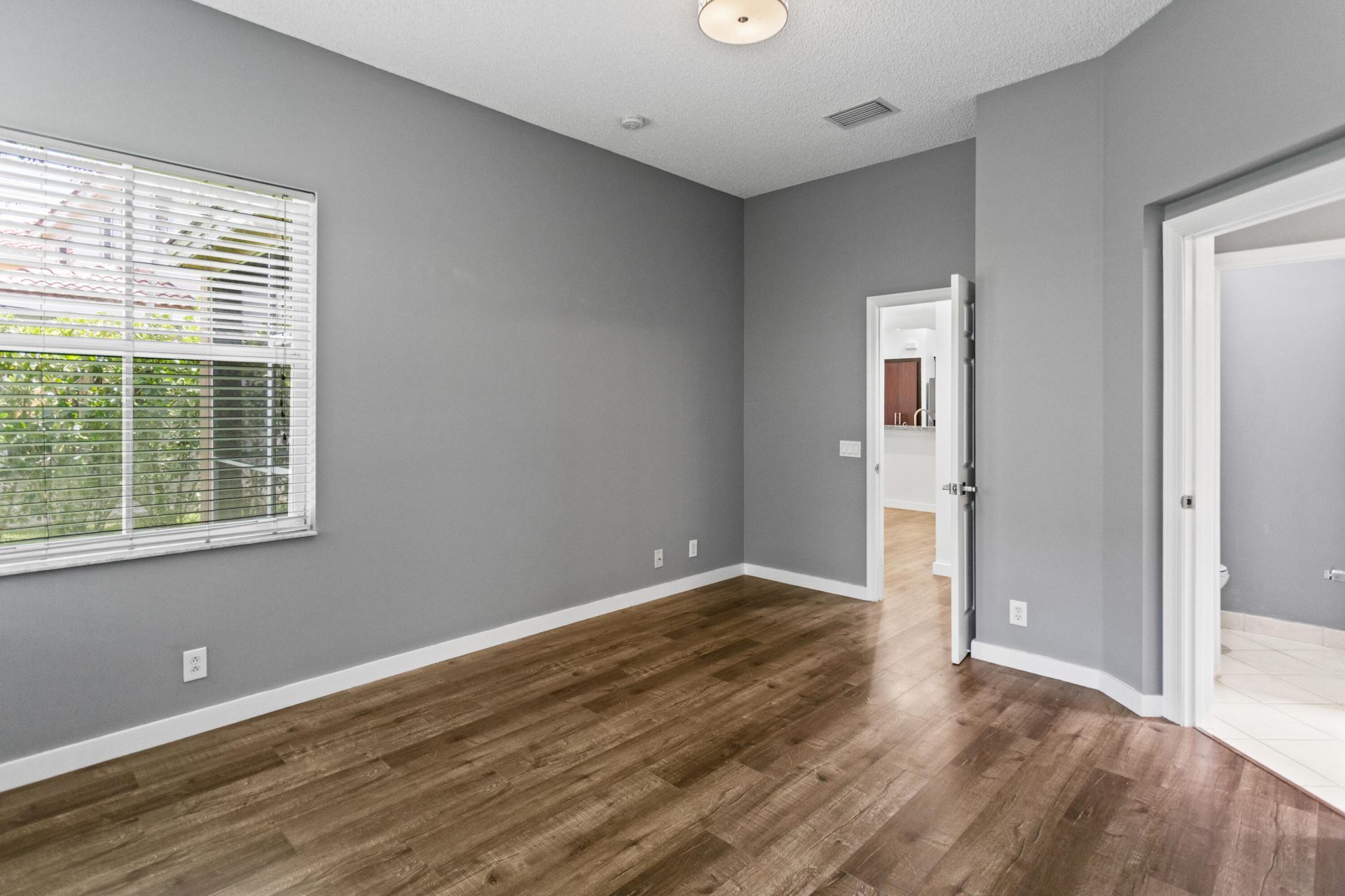 1071 Bluewood Terrace, Weston, FL 33327 Photo
