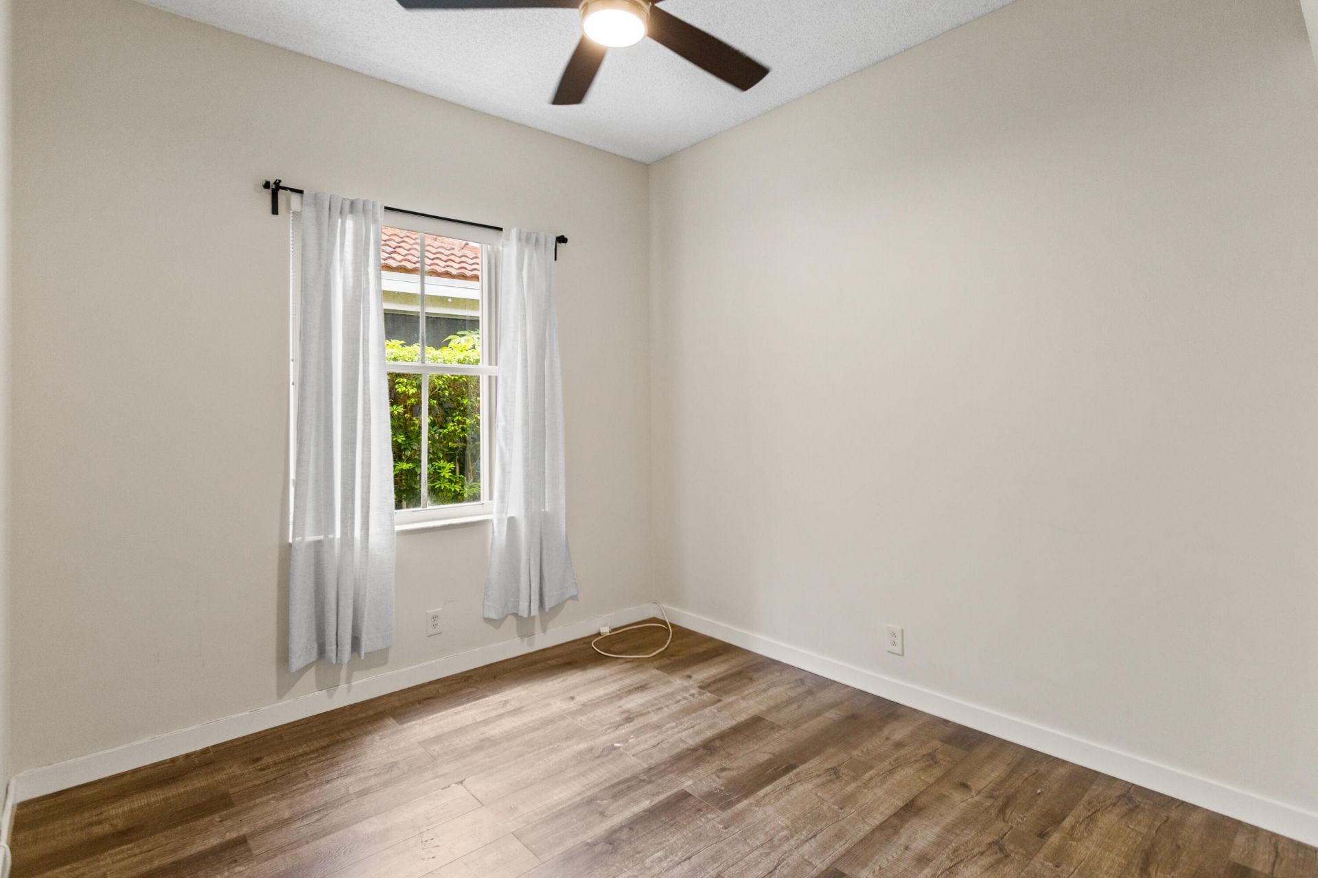 1071 Bluewood Terrace, Weston, FL 33327 Photo